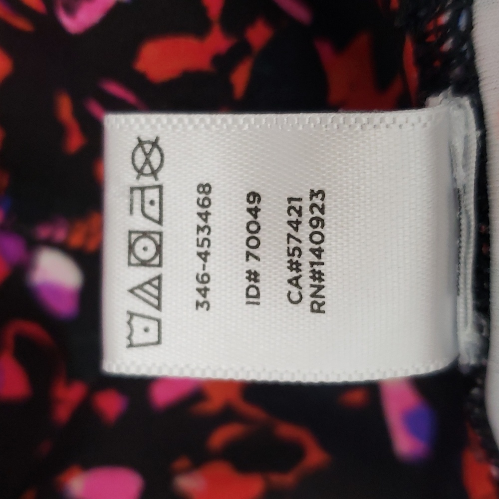 Lou & Grey Colorful Patterned Form Leggings - Picture 10 of 10